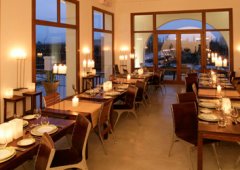 Cavas Wine Lodge